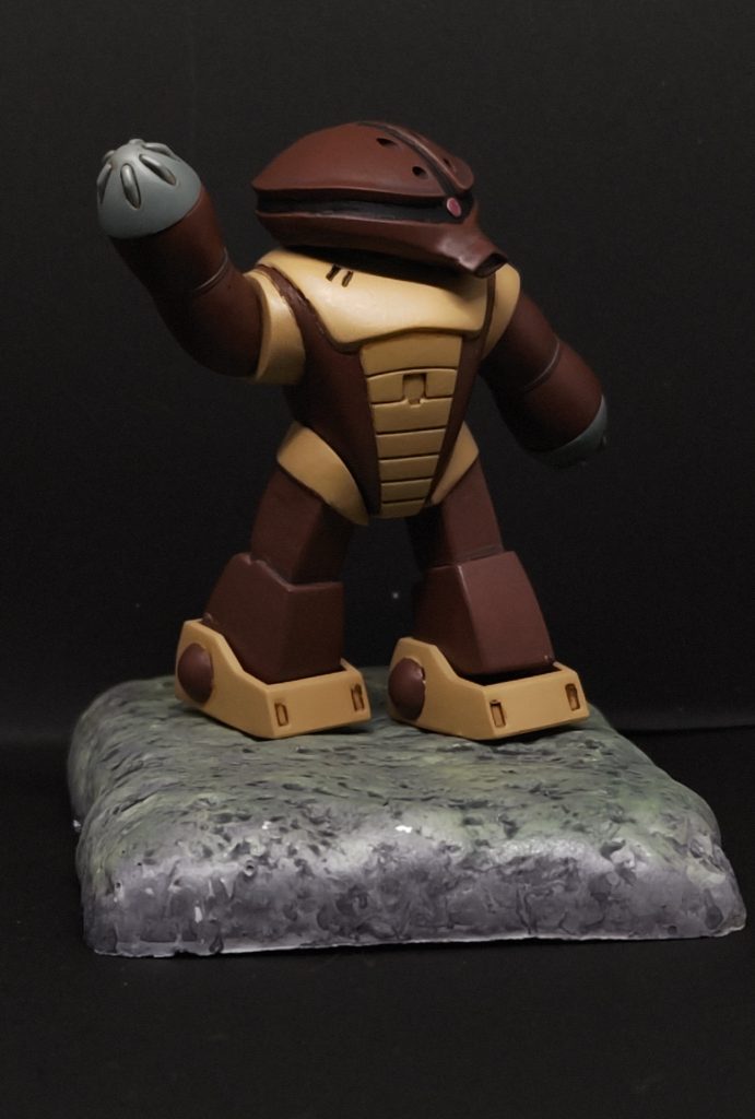 普通は棒立ちなのをガニ股に修正するところなのでしょうが、このポーズは棒立ちのままの方が好都合でした。 右手は左手をおゆまるで複製したものです。