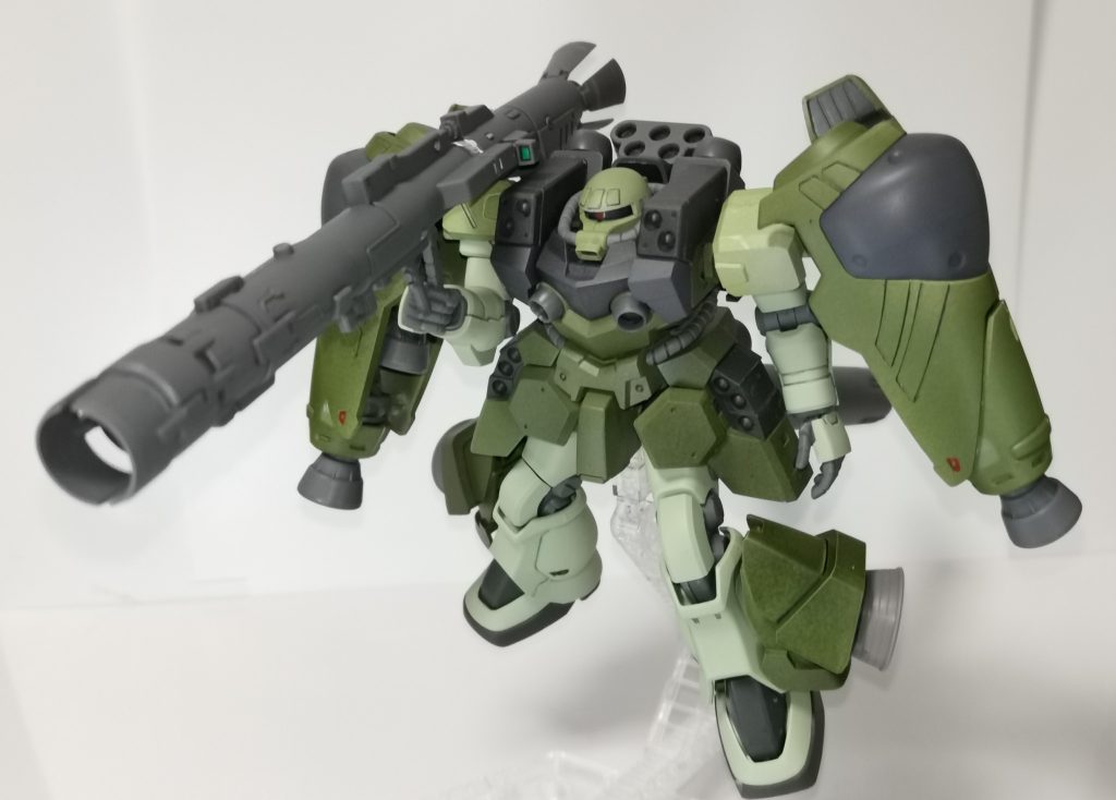 肩が重さに負けたのでセロテで補強しました