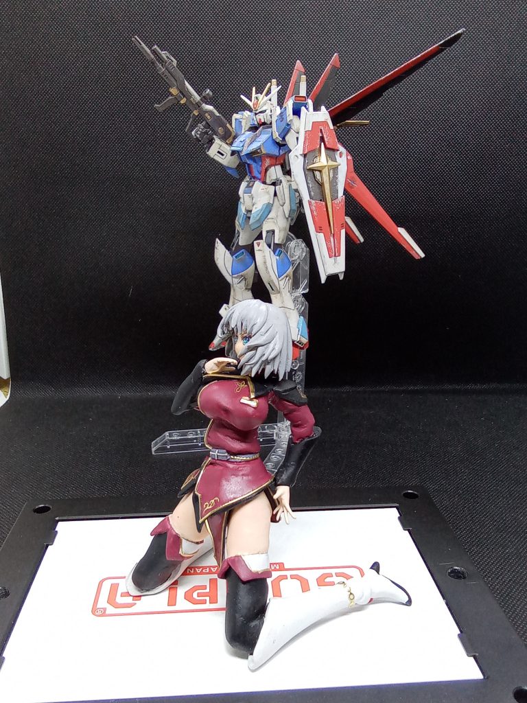 ミニスカートがどうやっても似合わな買ったので謎のデザインにw服や髪の毛の処理を改良してみました