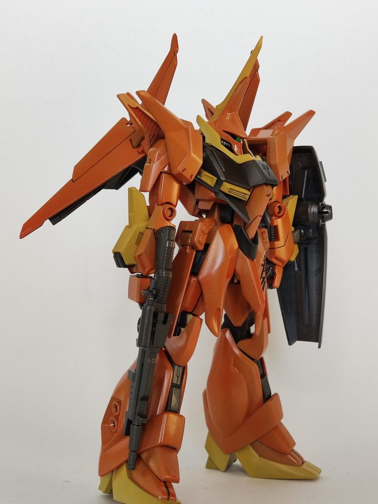 後ハメ加工→サフ吹き→水性ホビーカラーで塗装→エナメルで墨入れ→完成。シンプルでいきました。