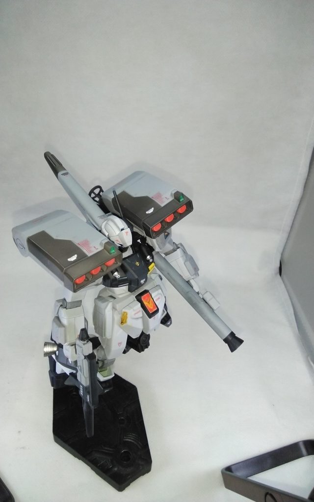 ベースにのせて上から