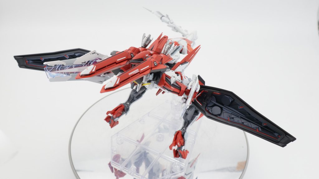 高速飛行モードでもスラストビームキャノンが発射可能