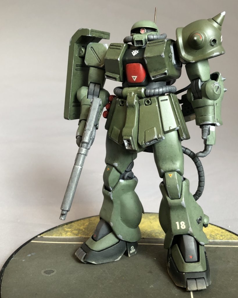 各部に追加チッピングも施しました。また、ダクト内はライトグレーで追加塗り分けをしたのですがウォッシングしたらあまり目立たなくなっちゃいましたが。