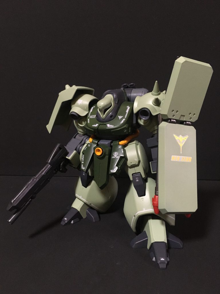 ミサイルポッドをパージした状態ミサイル発射後も艦隊・拠点防御任務が可能です。