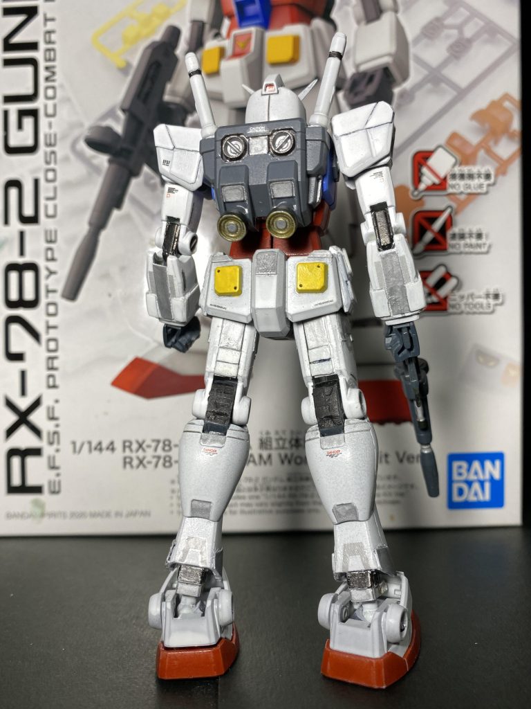 背面