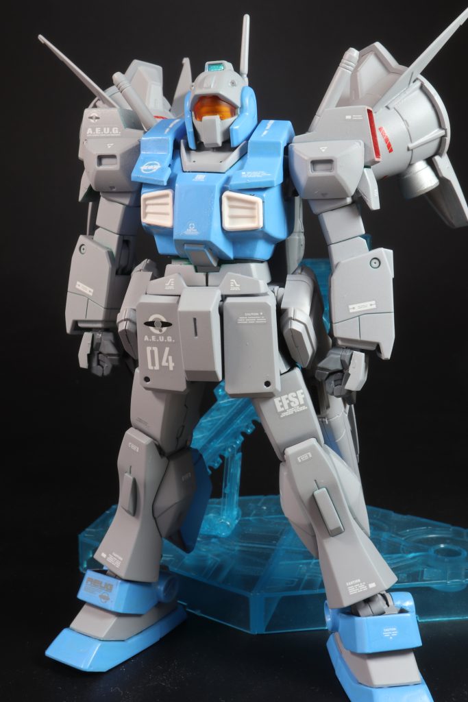 前から全身の図塗装はセンチネル系を意識しています。