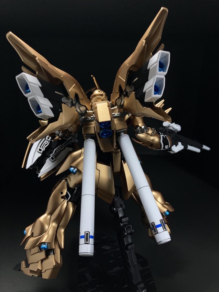 クワトロ専用シナンジュ–8枚目/制作者:DM