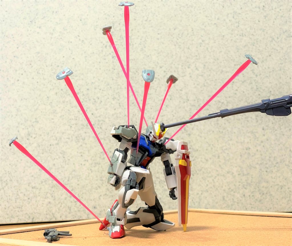 「コラキの電磁ビームの前には無力だ・・・。」