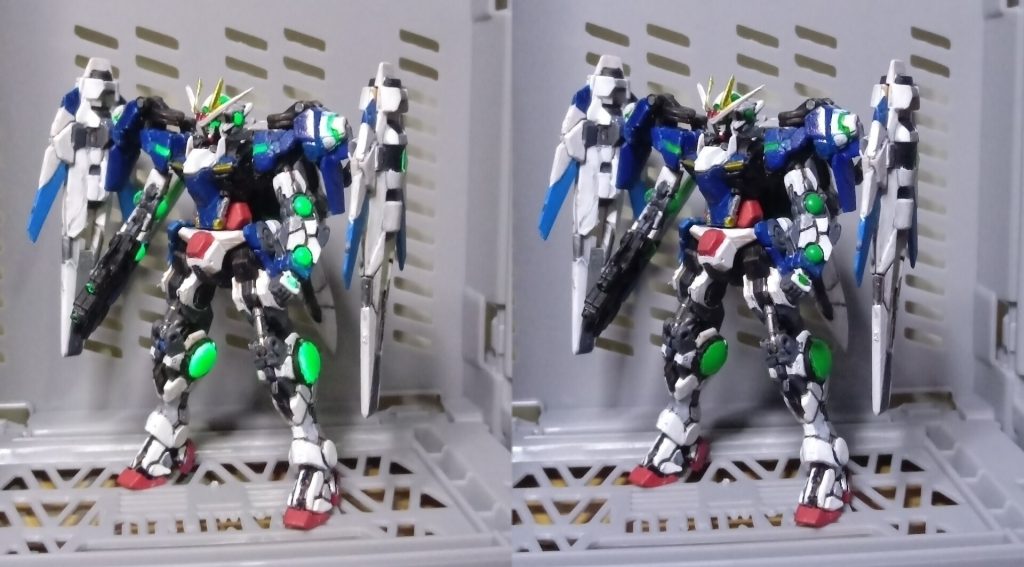 左: 白色光の下で UV ライトを使用する右: 白色光の下で UV ライトなし