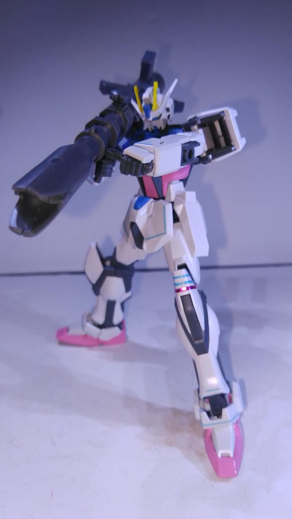 コンビニ御三家ストライクガンダム–4枚目/制作者：雪だるま39