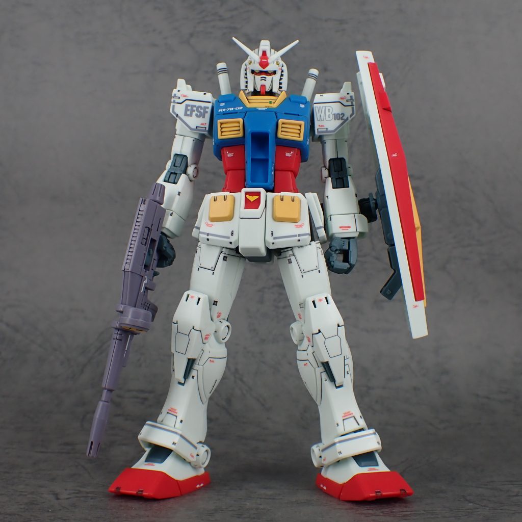 水転写デカールが付属のキットなのでできる限り貼り付けました