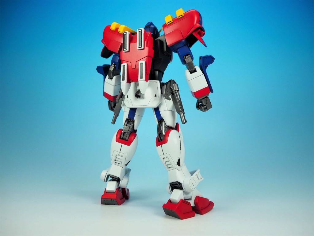 リアハンドパーツは3DCADで自作した物を使用ギガンティックマグナムは磁石接続で自由に取り外し可能脚部のフィンは全体的に野暮ったかったので、一度すべて削り落してから自作した