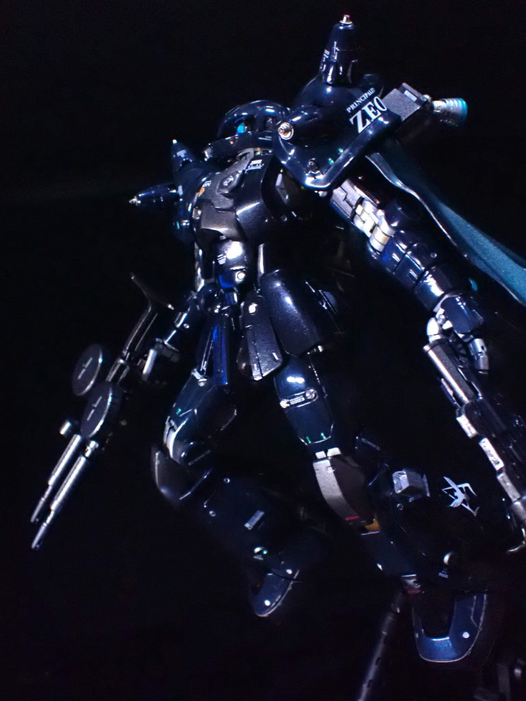 ジオンの亡霊–3枚目/制作者:NoA