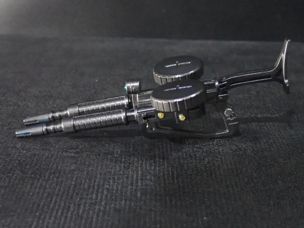 【ツインザクマシンガン】ザクのアイデンティティともいえる武器なので、見た目は残しつつ強化型っぽくしてみました。