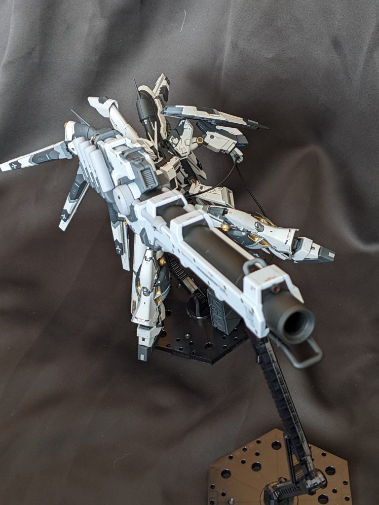 大きい分、ポージングは大変です(笑)