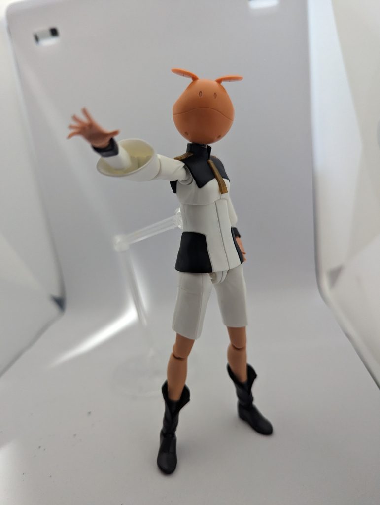 本体そのものは全くの素組み、多少コピックでスミ入れした程度です。