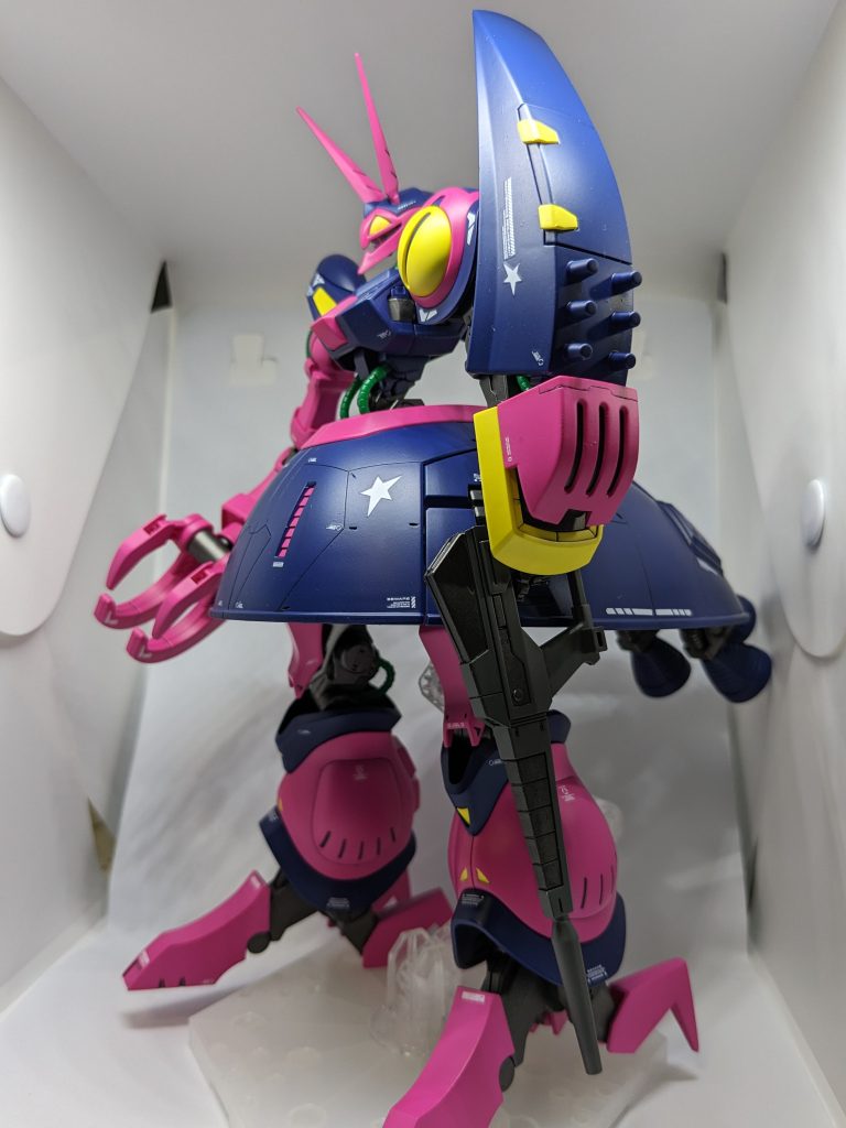 機体色はノーマルですがジェリドのパーソナルマークを貼りました。本編ではこのカラーだったので。