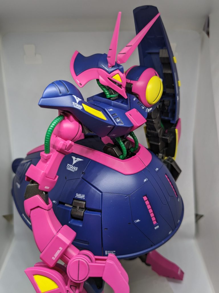 塗装や合わせ目がまだまだあまし所があり、次回作の反省点です