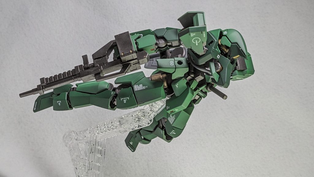 グレイズは横からの見た目がめちゃめちゃ好きです。どことなくアーマードコア感があります。やはり人類(ひと)は闘争を求める