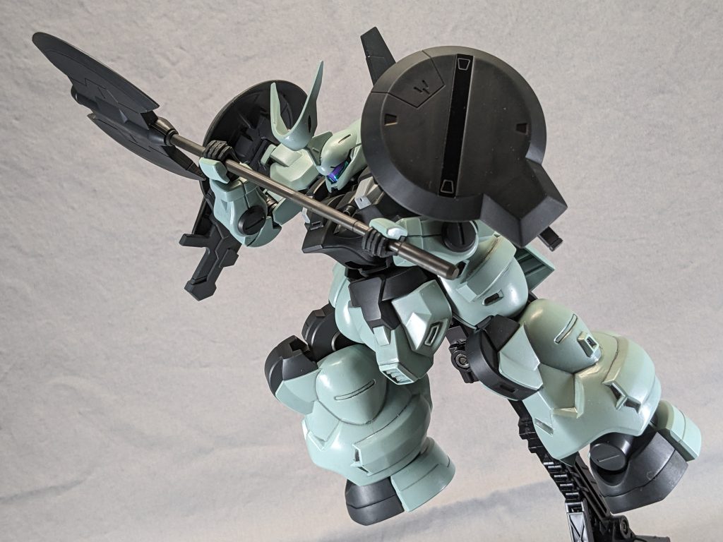 ドム系キットにハズレなし。思いの外可動もできます。