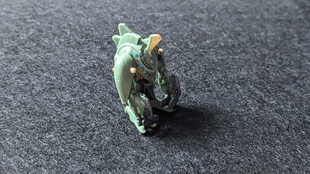 側面蛍光ピンクメカグレーレッドゴールドロイヤルメタレッド・メタブルーを使用。