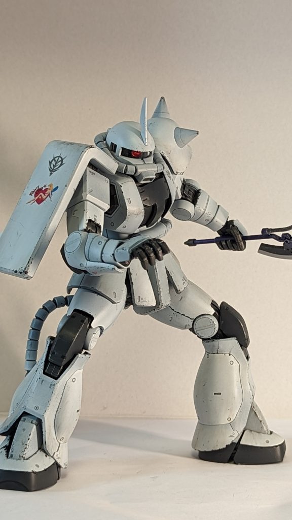 トカゲ?のデカール無いので適当なセクシーデカールを使用。