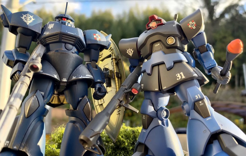 過去作の専用ゲルググ(GUNSTA自己最高いいね保持機体)とのツーショット 今回は結構明るめの青にしたのがよくわかります