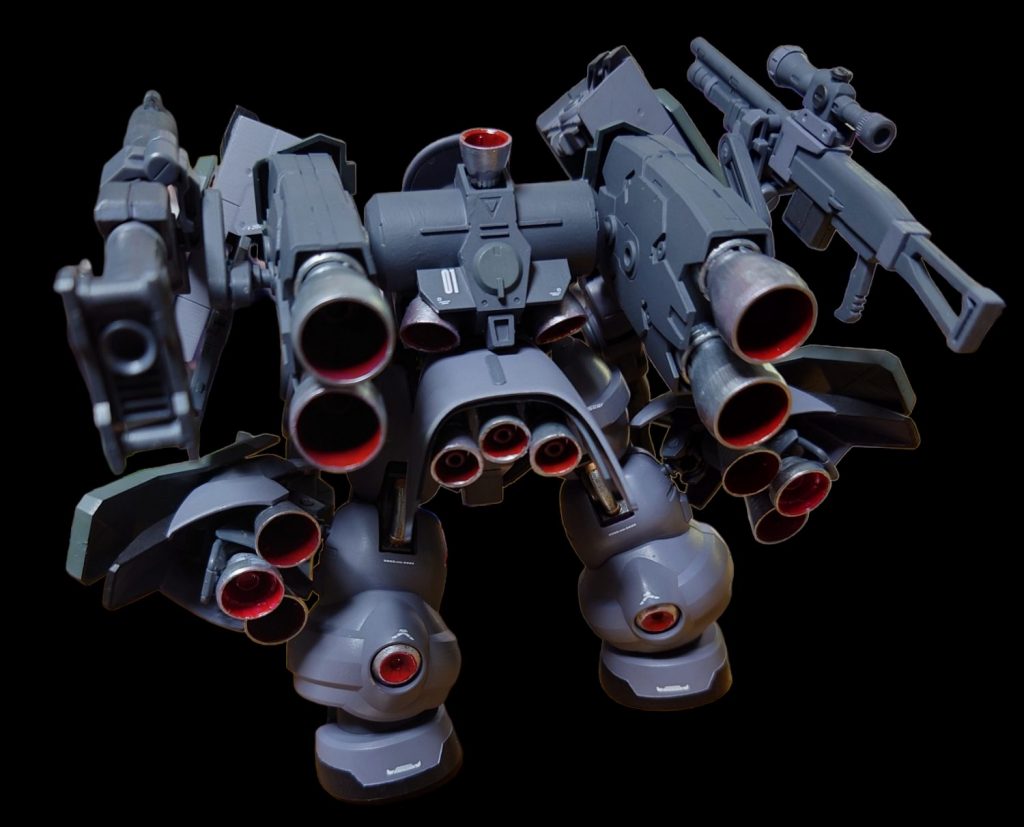 大型バーニアが４機増えただけで密度がさらに上がり高機動感が増しました。武装も増えましたがこれならバランスもそう悪くないかなと。