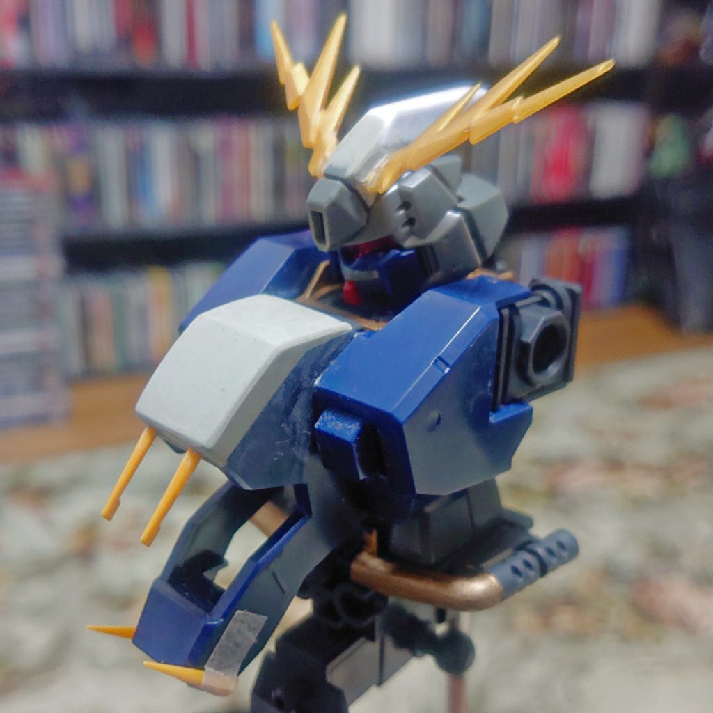 思い切って牙アンテナをつけました