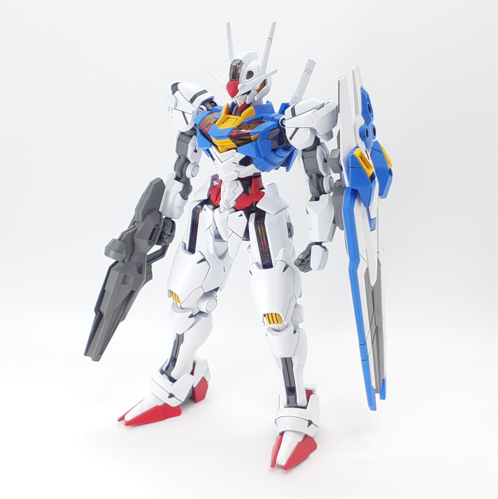 塗装レシピ・白:Mr.カラーパープル→ガイアカラーEx-ホワイト・青:Mr.フィニッシングサーフェイサー1500ホワイト→ガイアカラースティレット装甲ブルー赤:タミヤファインサーフェイサーピンク→ガイアカラーブライトレッド+Ex-ホワイト少量黄:タミヤファインサーフェイサーピンク→ガイアカラーサンシャインイエロー