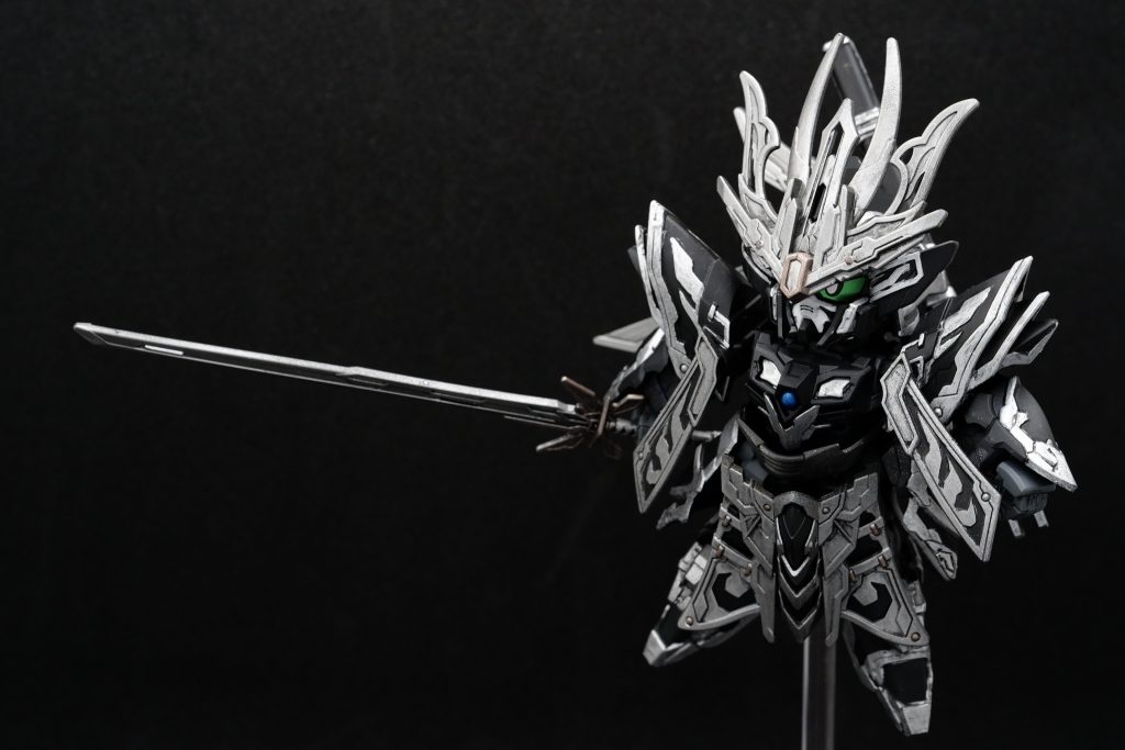 源実朝暗殺に伴い、朝廷との関係も悪化。後鳥羽上皇と対立したことで承久の乱が勃発する。義時は日本至上初めて朝廷を屈服させた武士となる。