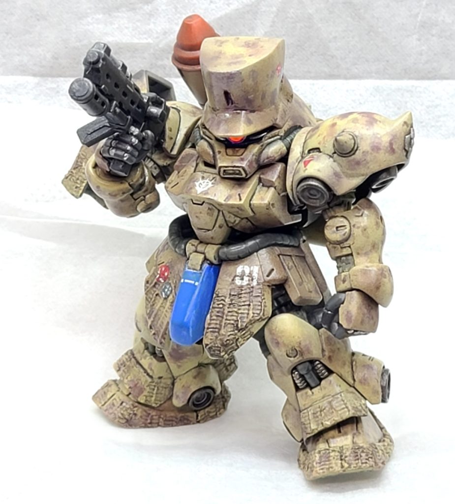 構えながら佇む感じも決まります。いわゆるメシウマです(笑)。