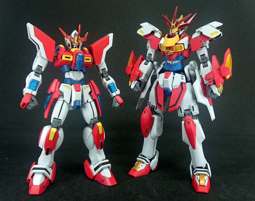 新旧ツーショット。機体がそのまま進化しているという感じが出ていると嬉しいです。今だとホムラは肩や足にジャンクパーツかプラ板などで盛ってあげれば良かったとか色々考えてしまいますが、次に活かしていければと思います。HGFCのシャイニングがまた手に入れば変形機構込みでその辺だけでも作り直してみたいですね。