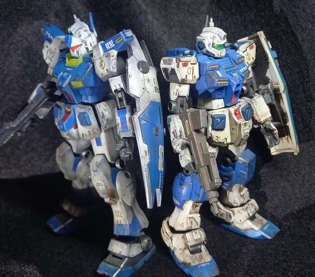 以前作ったパワードジムとツーショット