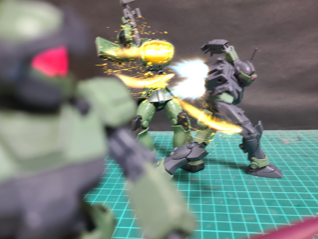 ザシュッ