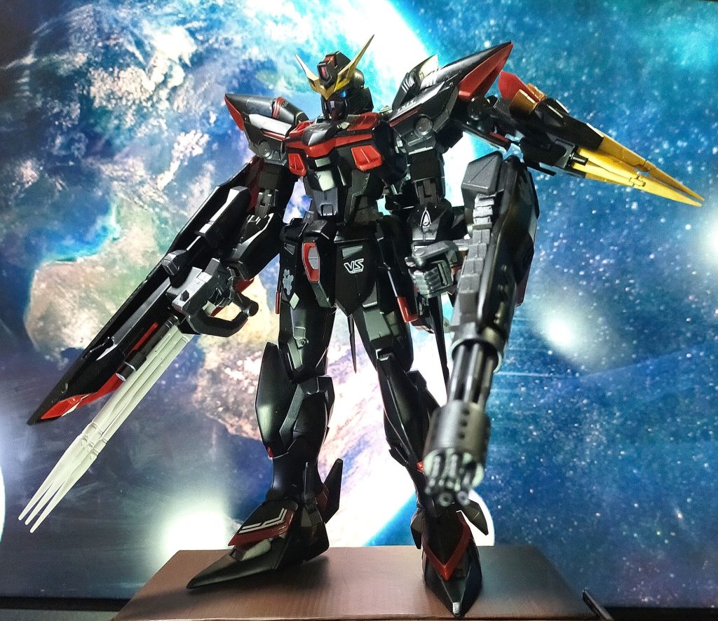 とにかく武装の強化、スラスターの強化を主に、元の武装も欠くことなく載せました。シールドガトリング