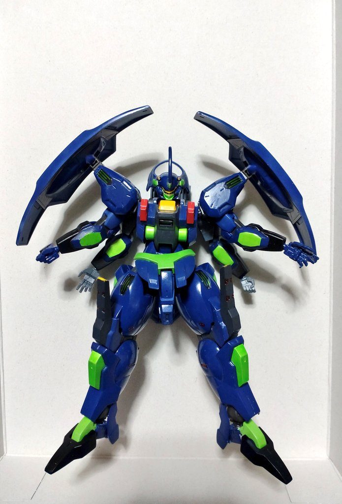 隠し腕（あんまり隠れてないのはナイショ） 展開