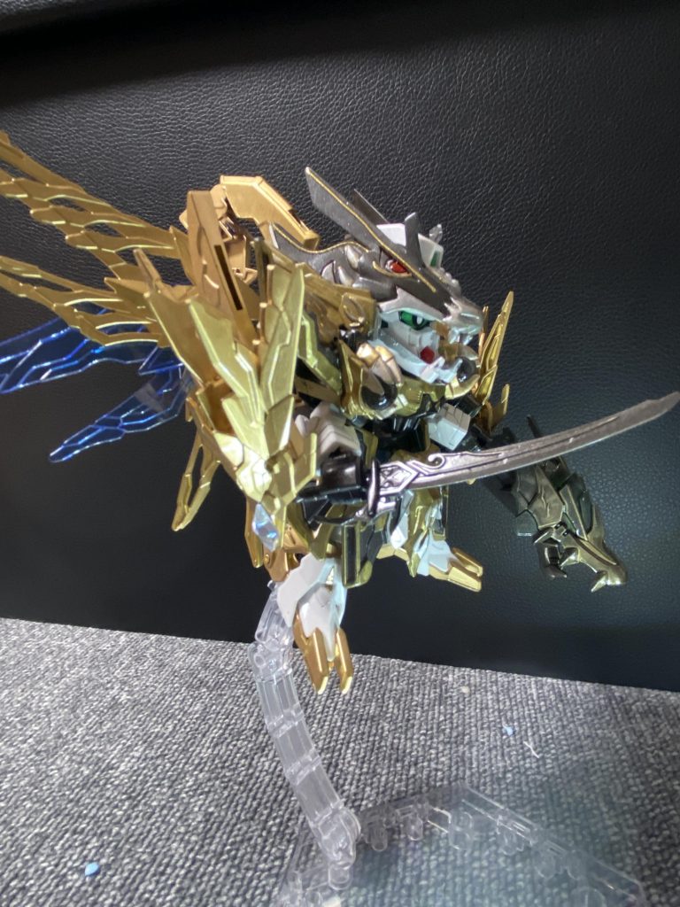 見様見真似ミキシングです。肩の宝玉(?)の所が昔から好きでした。