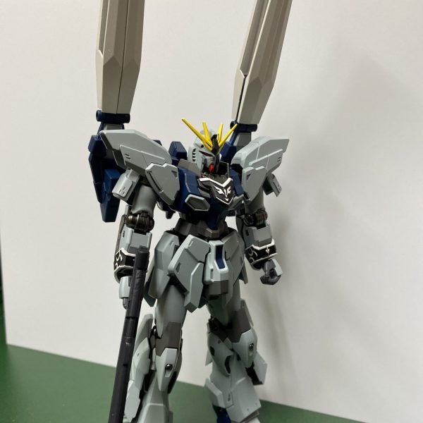 ガンダムシナンジュスタイン