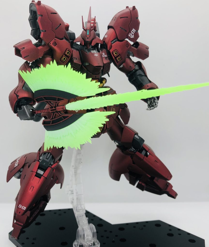 やっぱサザビーといったらコレ!(笑)ビームエフェクトはクリアパーツにホワイトのグラデーションをかけただけのお手軽仕上げw