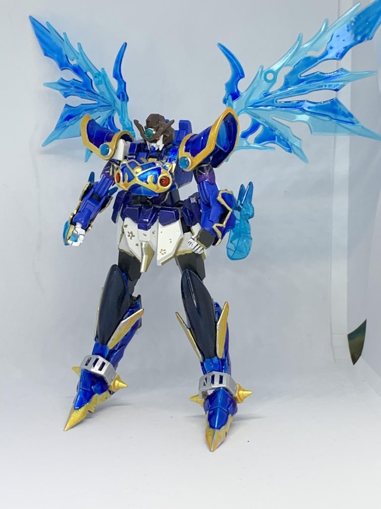 フルアーマー第三形態。ドラゴンの爪と翼を装備。これをやる為にドラゴンをニコイチにしました。