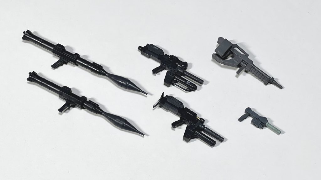 武器は3種類を用意。ライフルはシステムウェポンキット3。ロケットランチャーはシステムウェポンキット10。ハンドガンはグレイスのライフル。から、それぞれ作成しました。