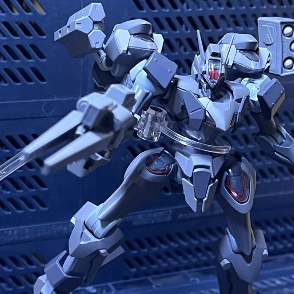 ファラクトレイヴン