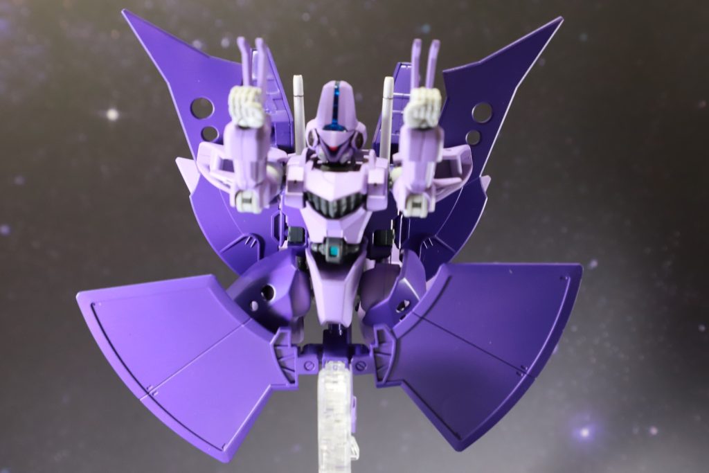 下から見ると可愛い「にゃんこポーズ」原作コミックにもこのポーズがあって撮りたかった1枚