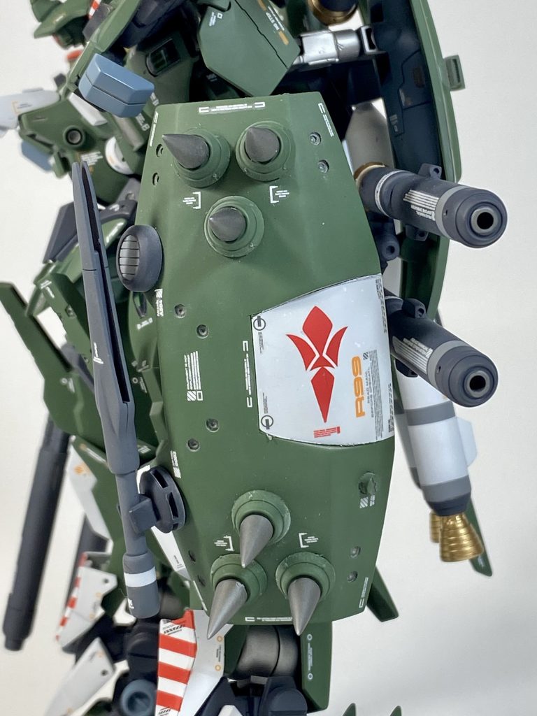 シールドアップで 超硬質スパイクは射出可能