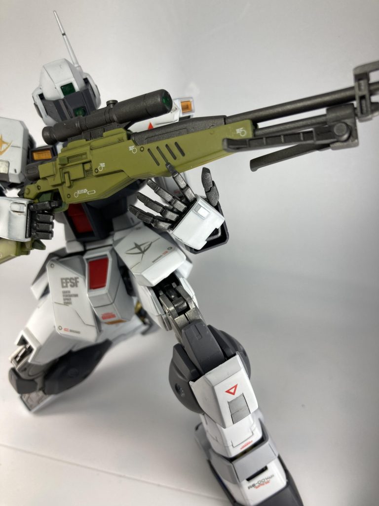 このポーズも健在です