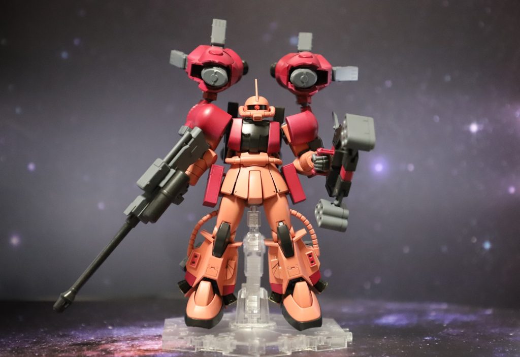 正面全体ライフルの上部に追加の部品が付いています。素立ちはほんと映えないな~