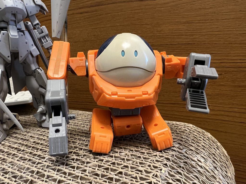 素組みだとこんな感じ。オレンジがかなり安っぽい感じに…