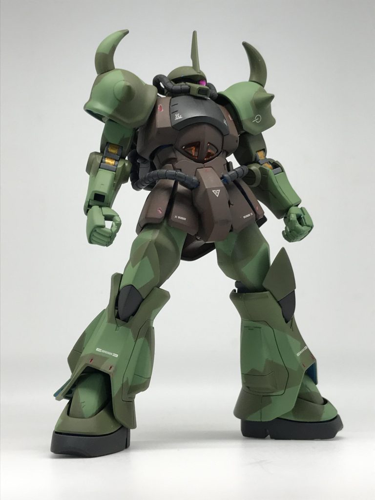 ウェザリング前ランナー塗装じゃなく久しぶりに持ち手を使って気合いを入れてエアブラシ塗装したんで、ウェザリングしようか迷いましたでもそれでは私の汚プラ道に反するという事で…