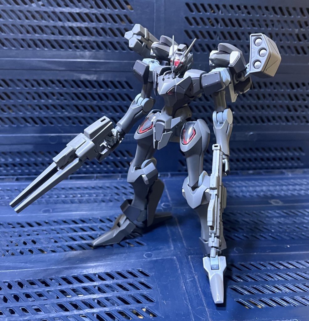 ファラクトレイヴン–2枚目/制作者：けーた